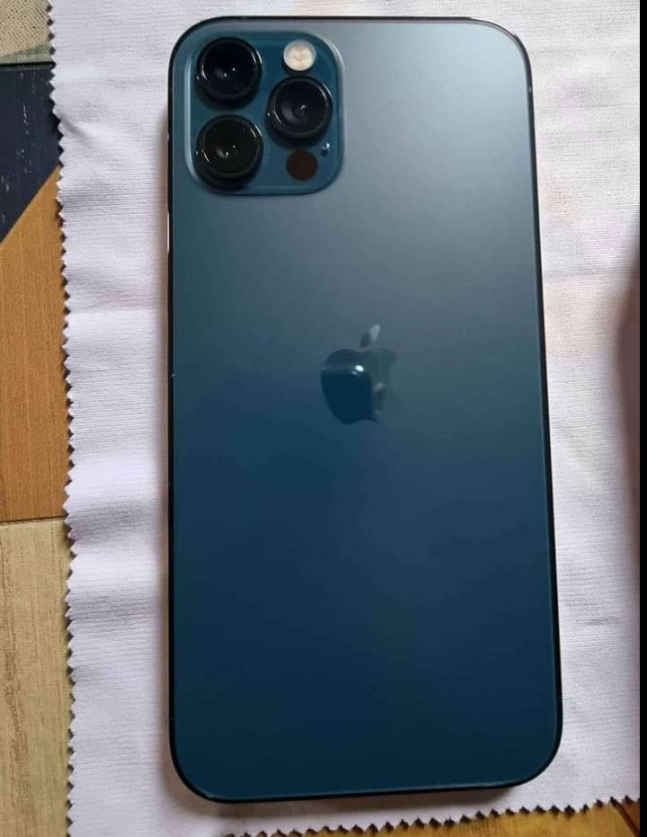 iPhone 12 pro max