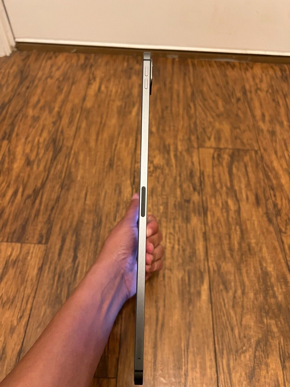 Apple iPad Pro 5th génération 1 To, Wi-Fi 5 g (Débloqué), 12.9 in (environ 32.77