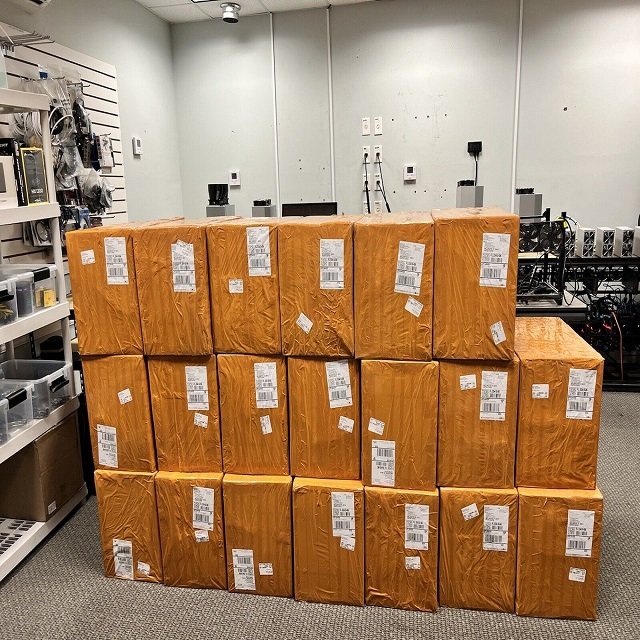 Bitmain S19j Pro+ BTC BCH BSV SHA256 Miner + PSU - Photo 1