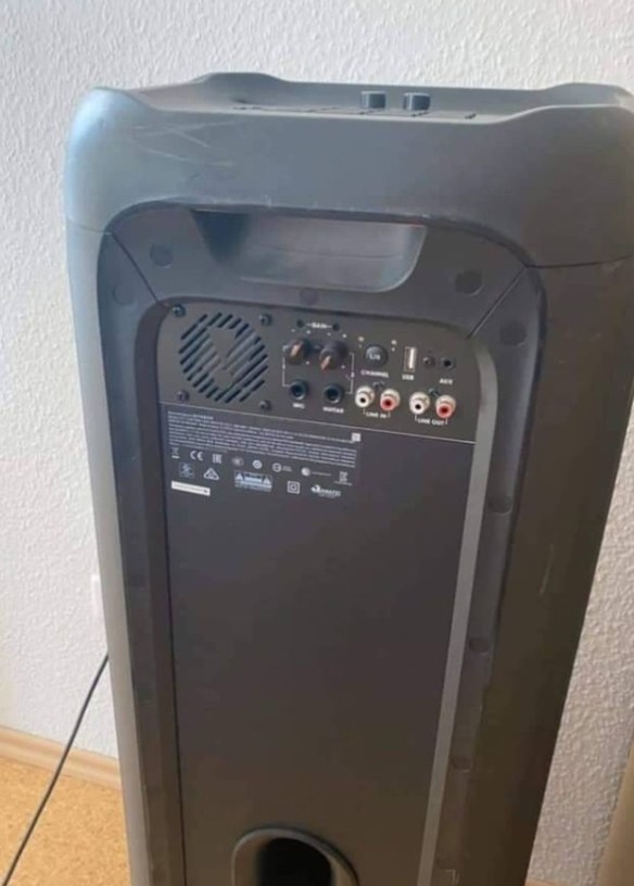 JBL partybox 1000