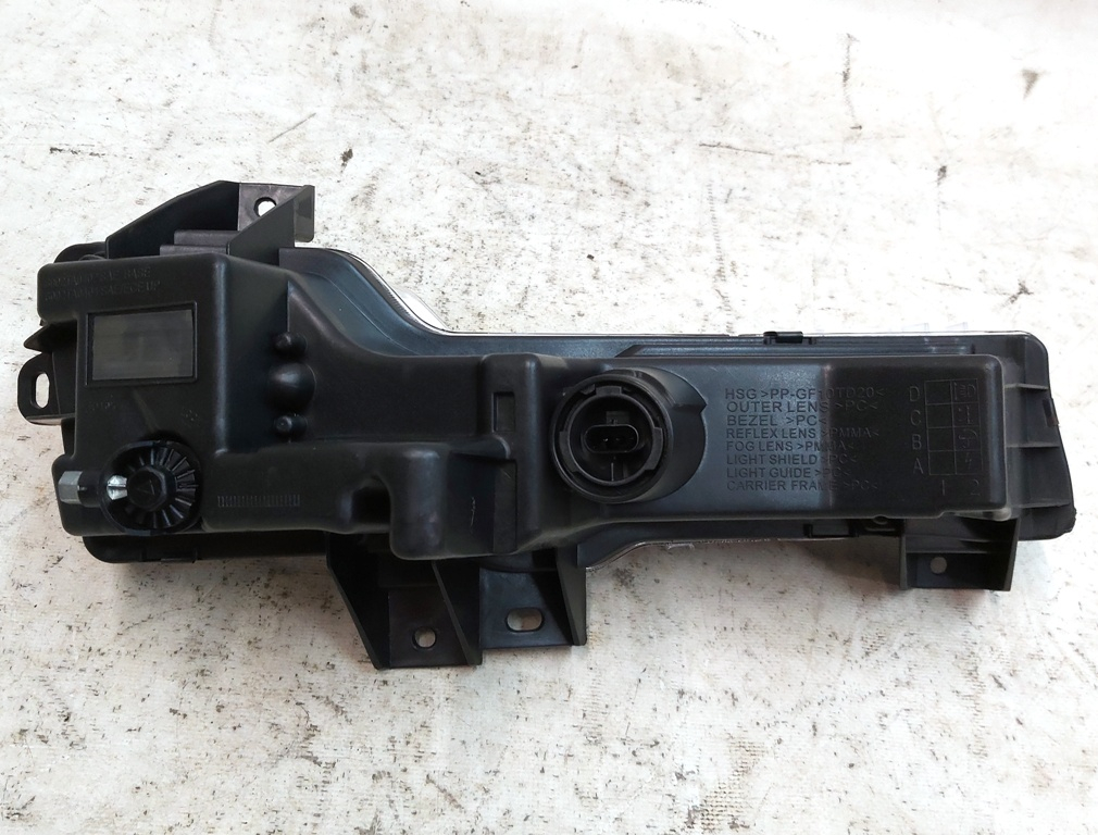 Feu antibrouillard gauche (complet) ECE UP-LEVEL NEW Tesla 3
1077395-00-D AE-Uc