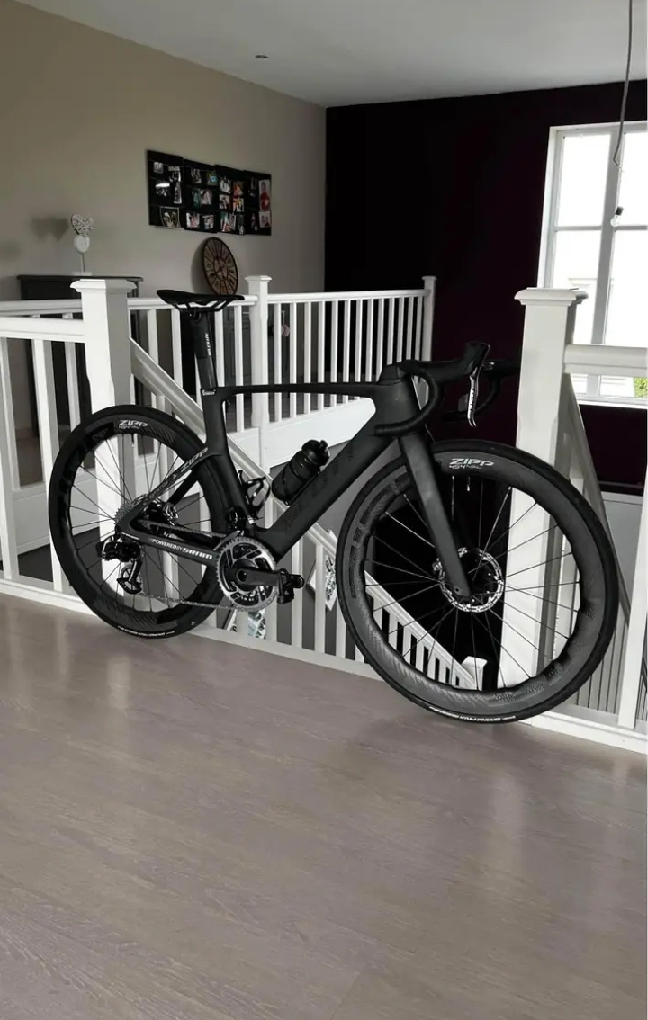 Vélo de course très joli