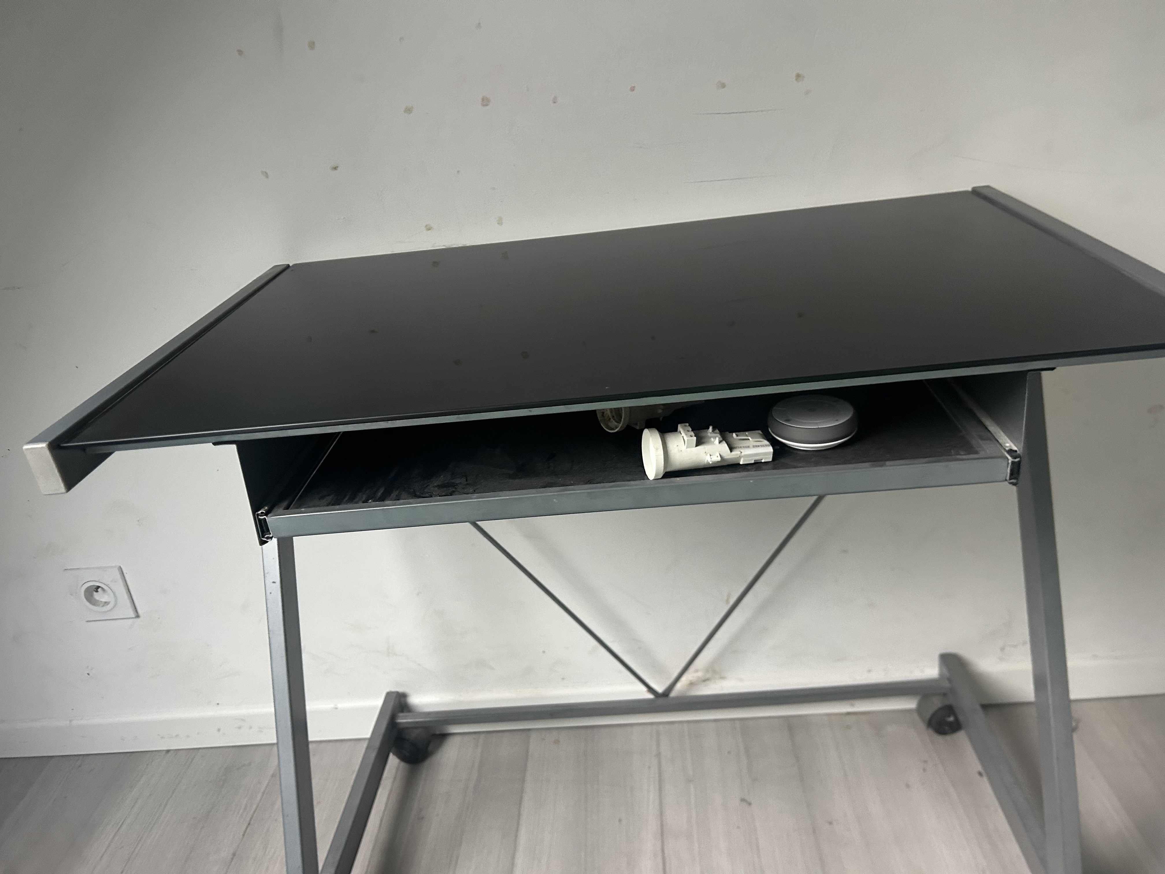Bureau en vert - Miniature 7