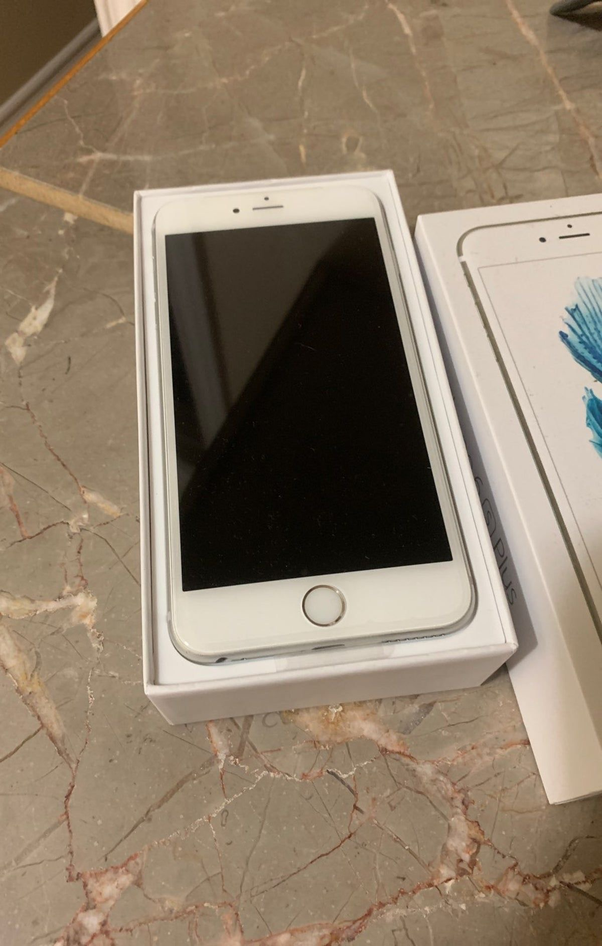 iPhone 6 16GB à vendre