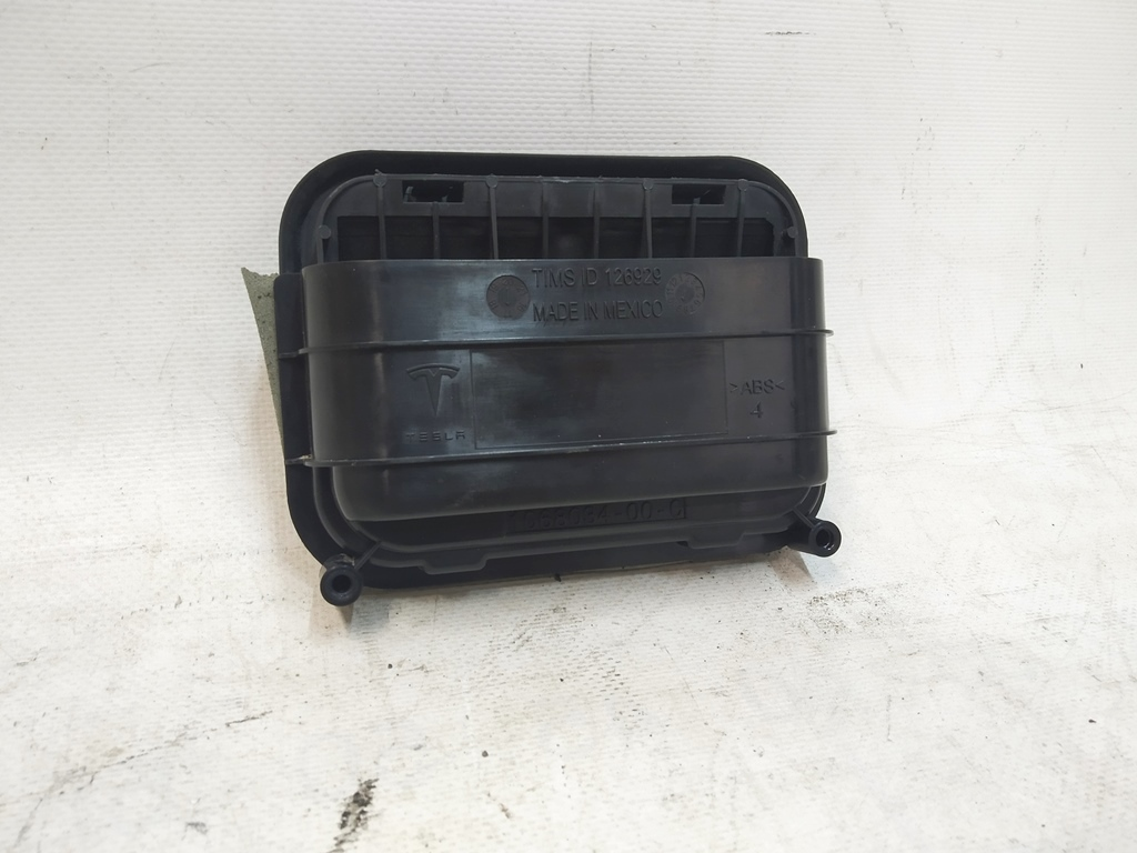 Soupape de ventilation du coffre arrière avec couvercle Tesla Model X  1069383-00-C