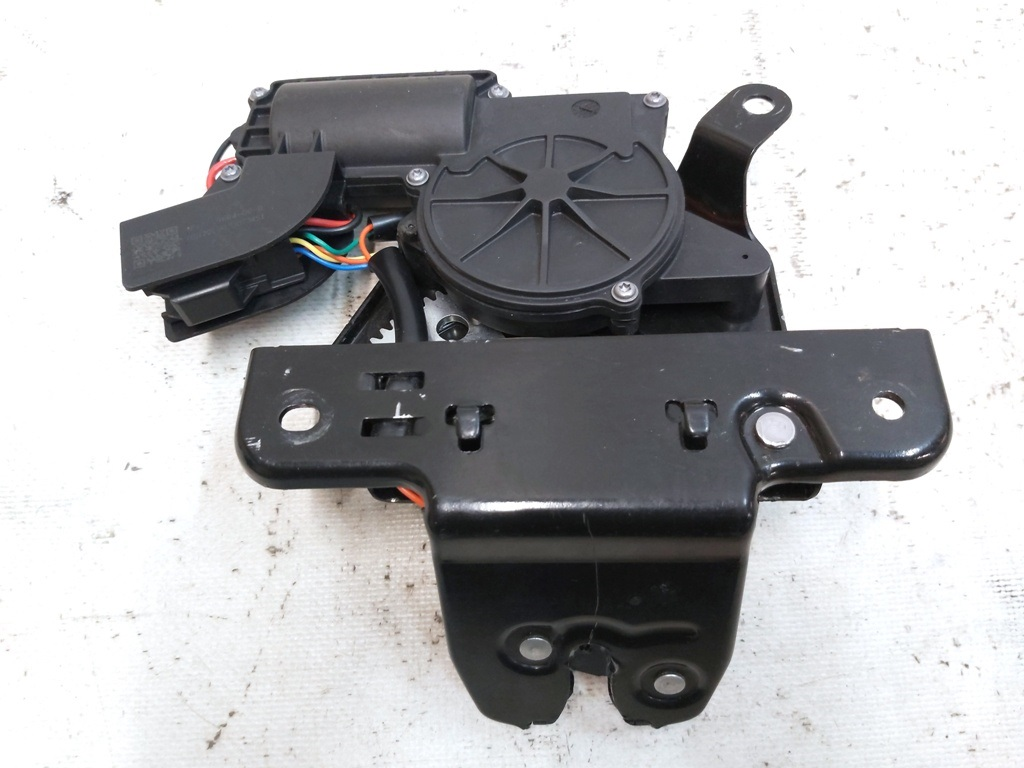 Serrure de porte de coffre avec tirette restaurée Tesla Model 3, Model Y 1500604-00-B R