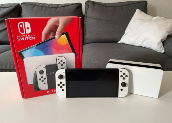 Nintendo Switch Older - Miniature 2