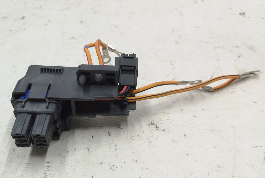 Connecteur batterie principale haute tension 600V Tesla 3 1091457-00-C