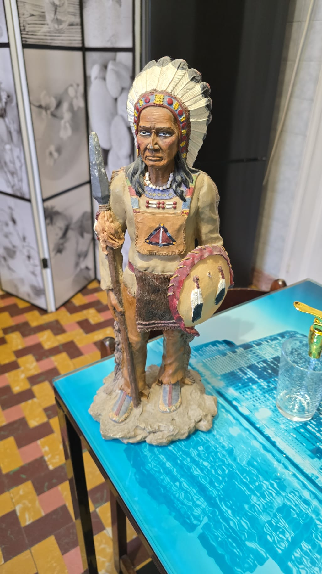 Statues en plâtre d'Amérindiens - Miniature 3