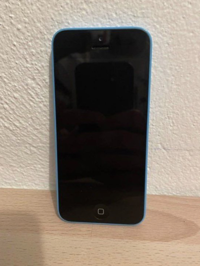 (P) iPhone 5c pas cher