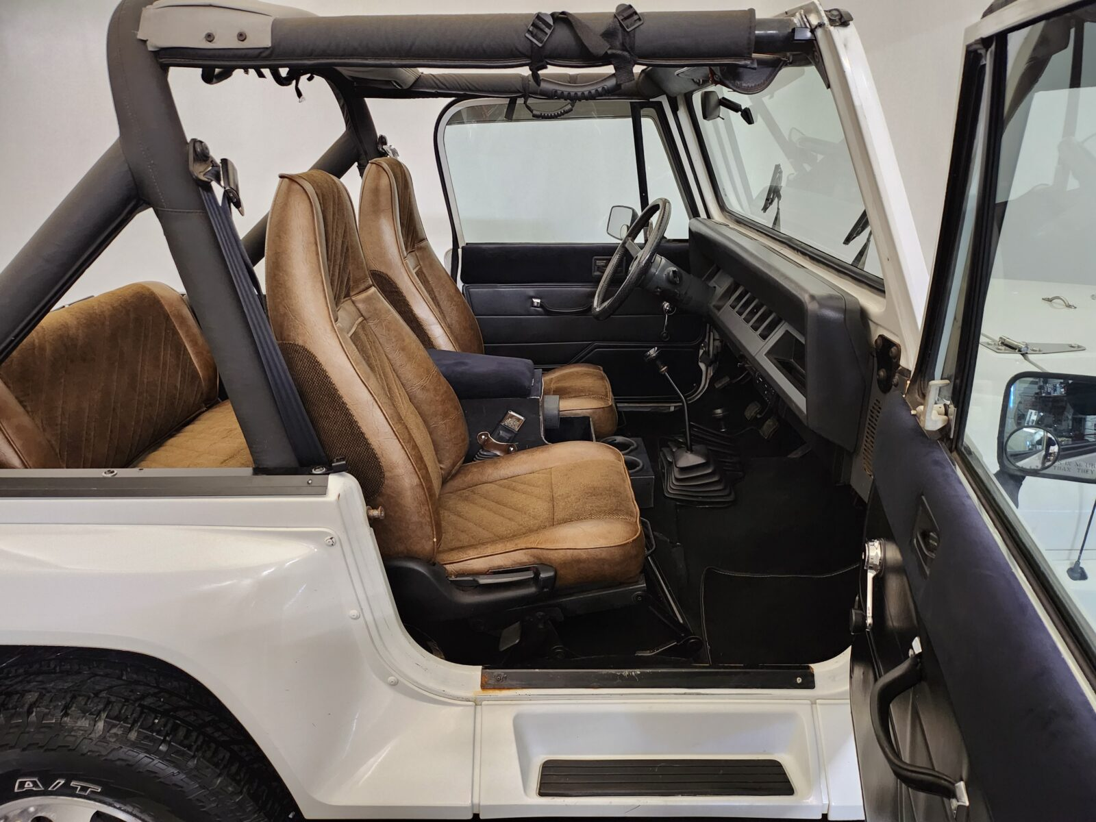 Jeep Wrangler YJ en excellent état à vendre