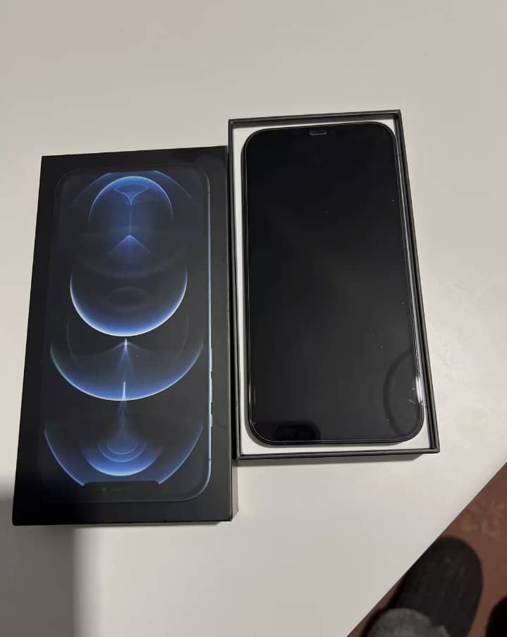 IPhone 13 Pro Max - Miniature 2