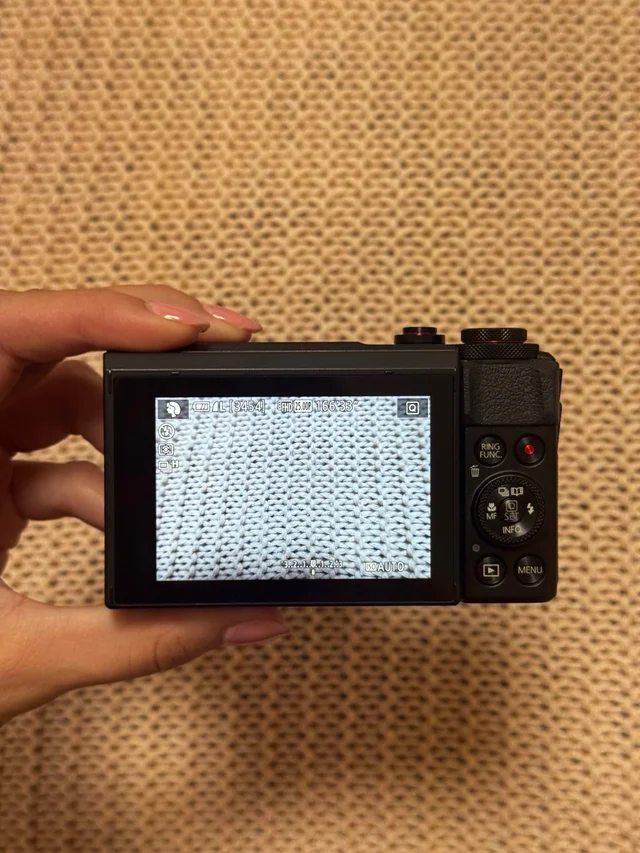 Appareil Photo Canon PowerShot G7X Mark II en vente - Miniature 10