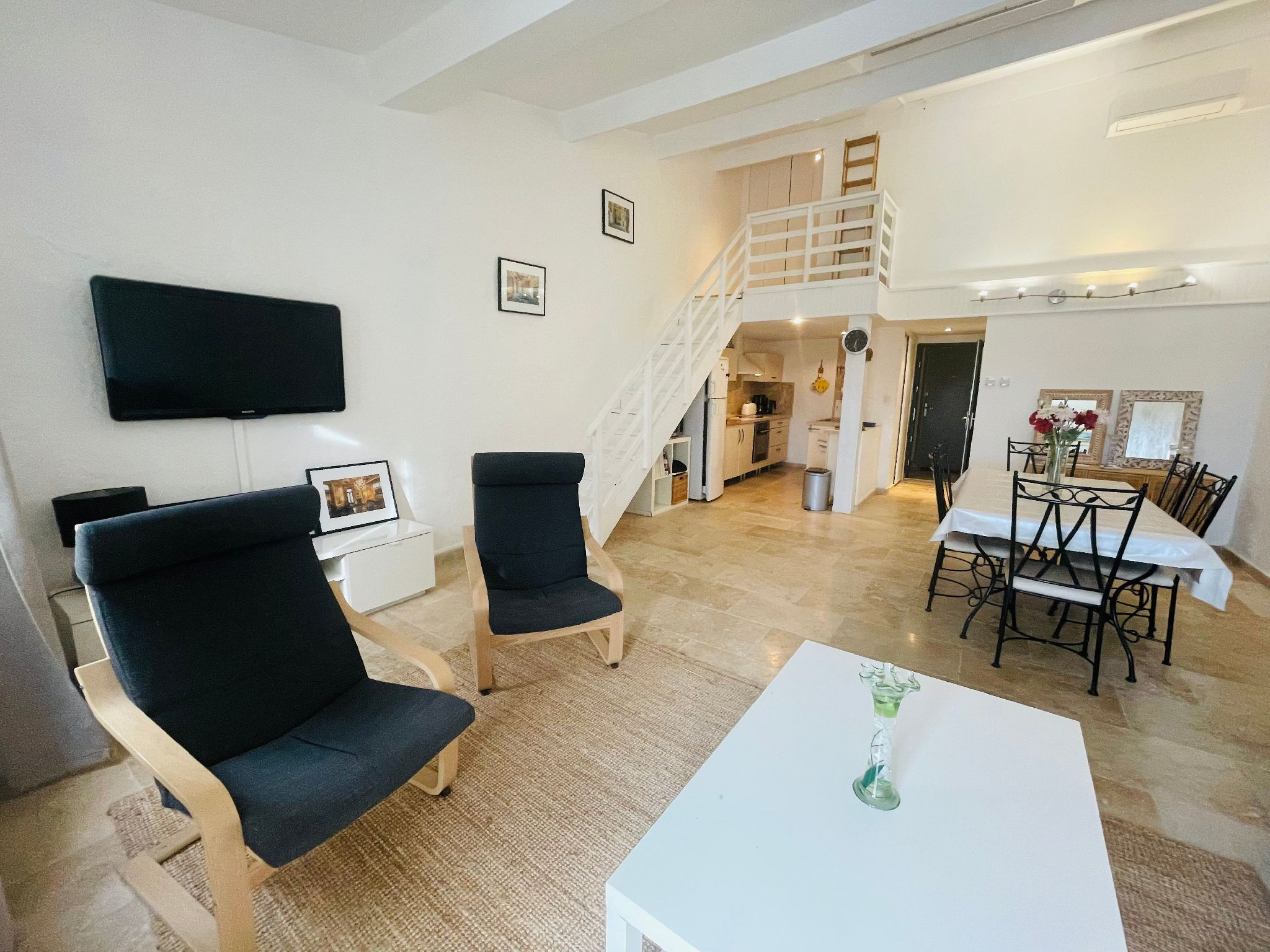 "A Casa Di Leo" Magnifique T3 en duplex dans un emplacement d'exception proche de la mer L23 - Miniature 2