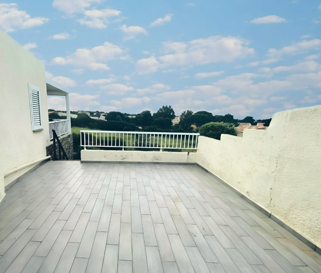 "A Casa Di Leo" Magnifique T3 en duplex dans un emplacement d'exception proche de la mer L23 - Miniature 5