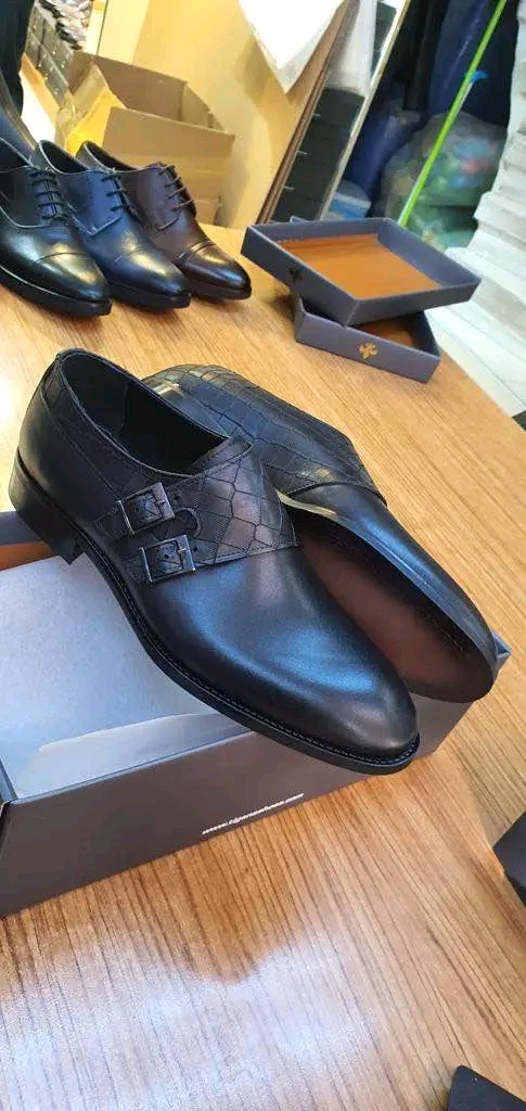 Chaussures homme en vente