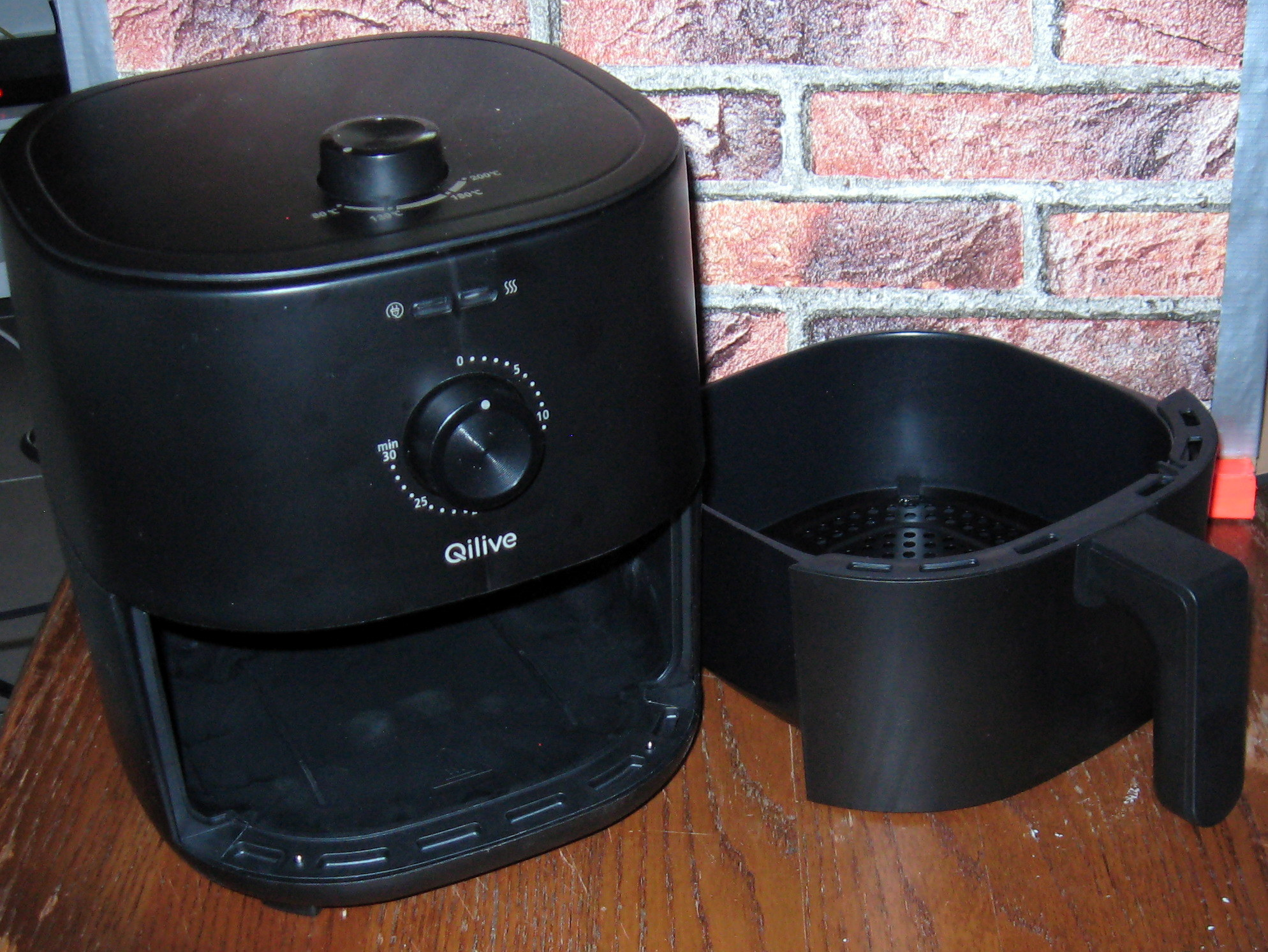 Friteuse sans huile AirFryer Q5667 - Miniature 5