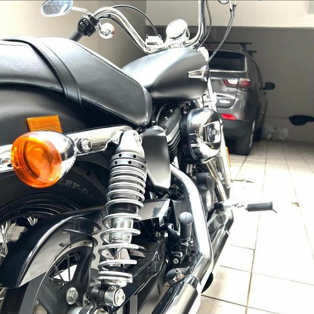 Harley-Davidson XL 1200 Custon CB à vendre
