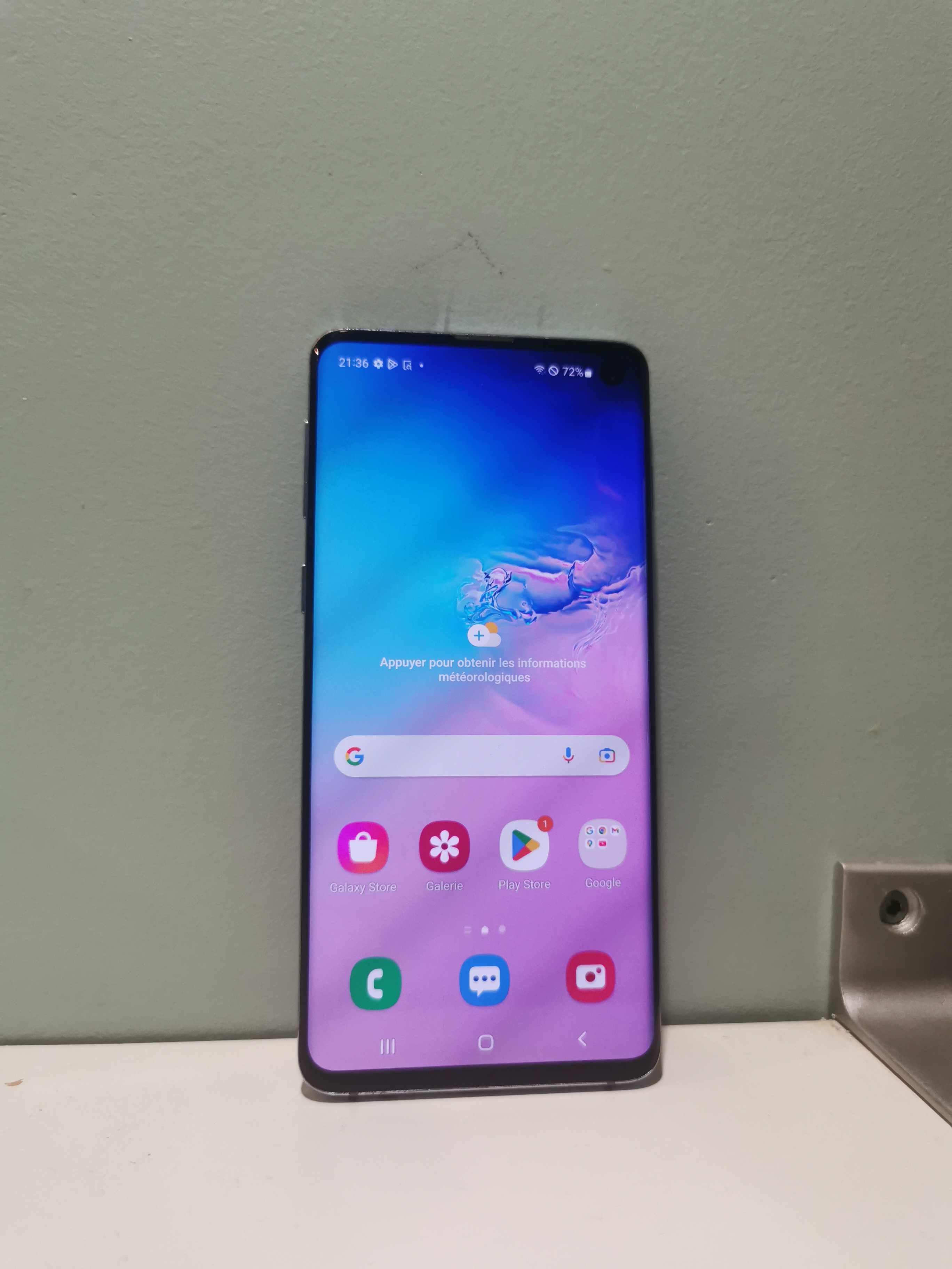 Samsung S10 en excellent état - Miniature 3