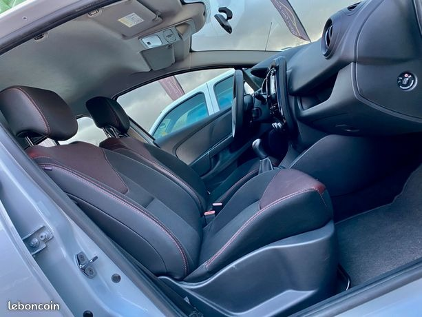 Renault Clio llll - Miniature 2
