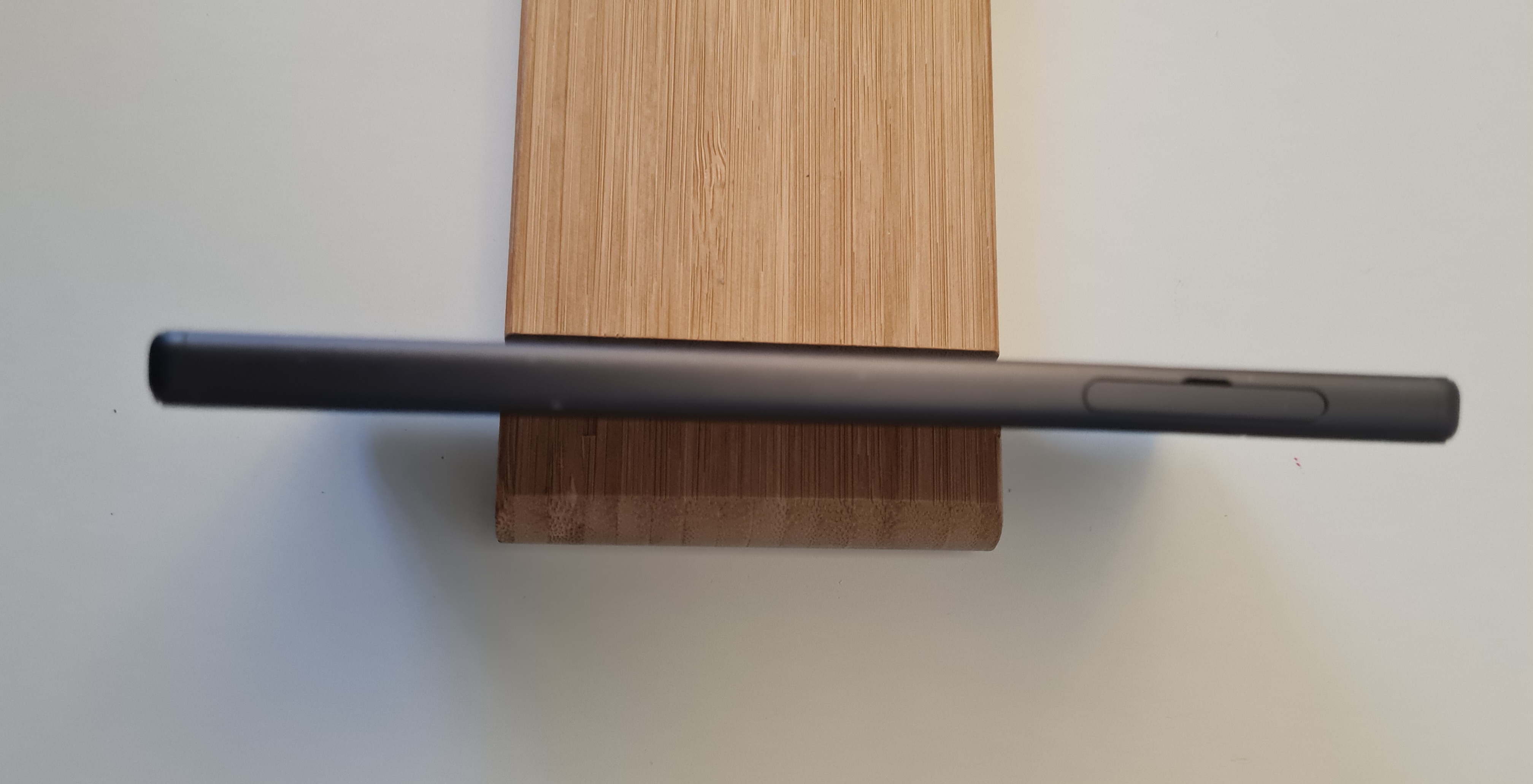 Sony Xperia E6653 32 Go - Miniature 2