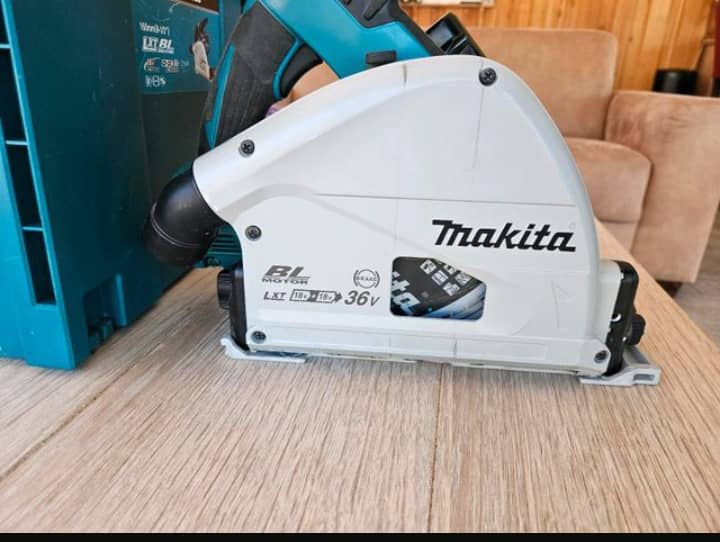 Vente de Makita pas neuf mais jamais utilisé - Miniature 2