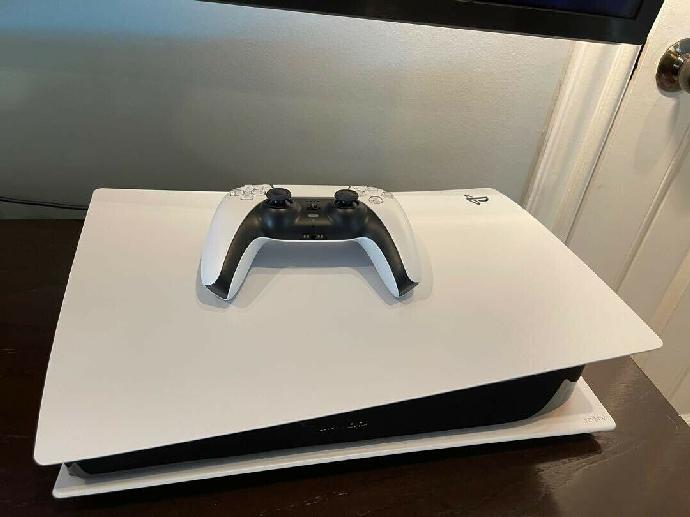 PlayStation 5 - Miniature 2