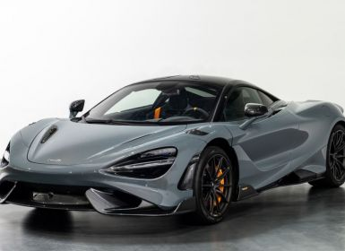 MCLAREN 765LT