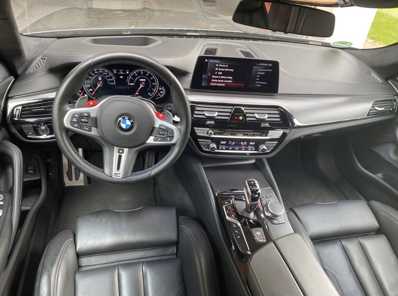 BMW M5 F90