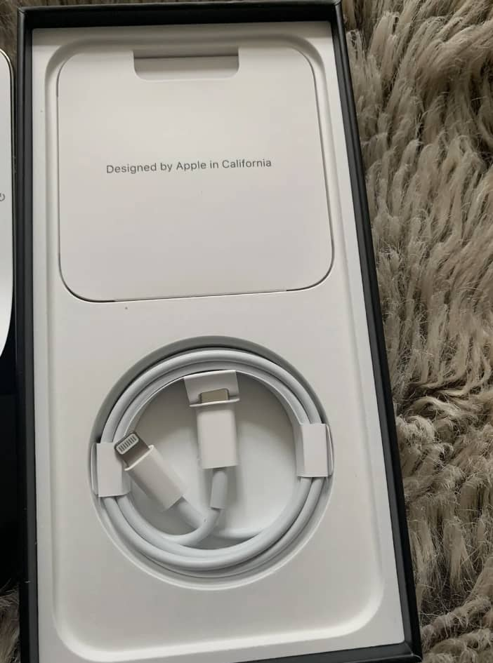 Vends iPhone 13pro max - Miniature 2