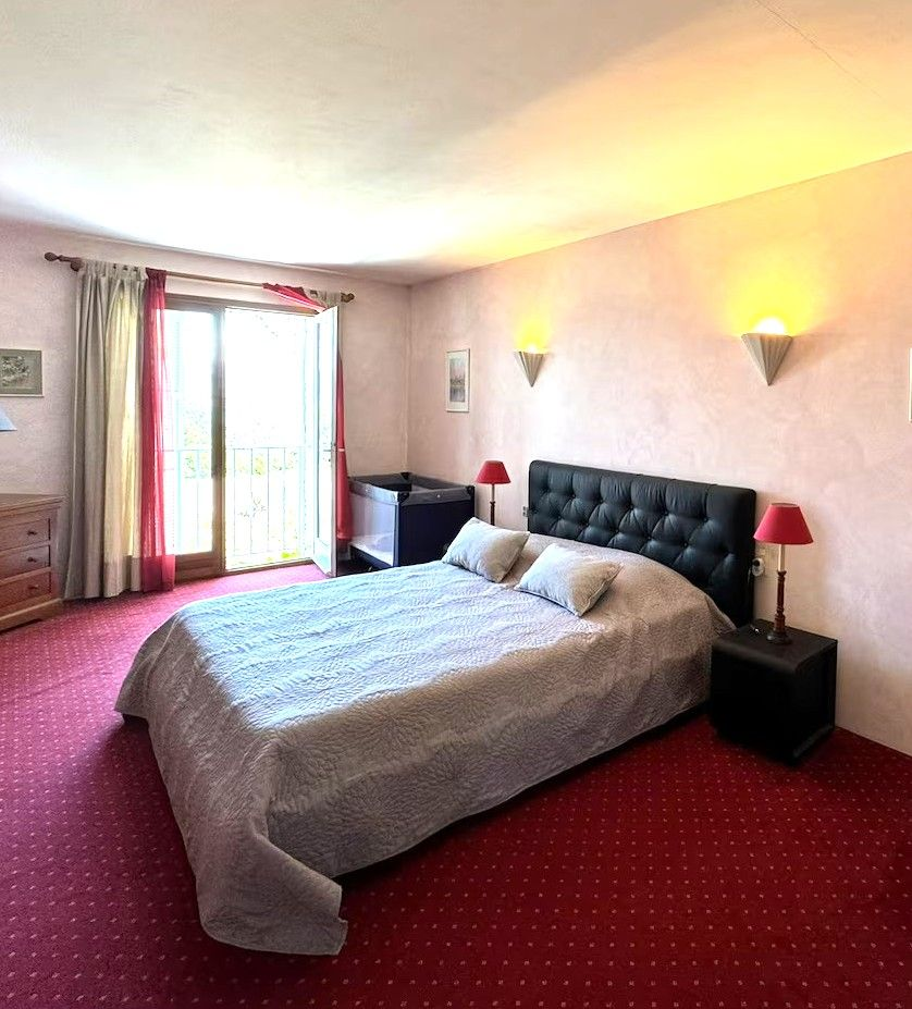 Appartement de type T4 en duplex sur une propriété privée L33 - Miniature 6