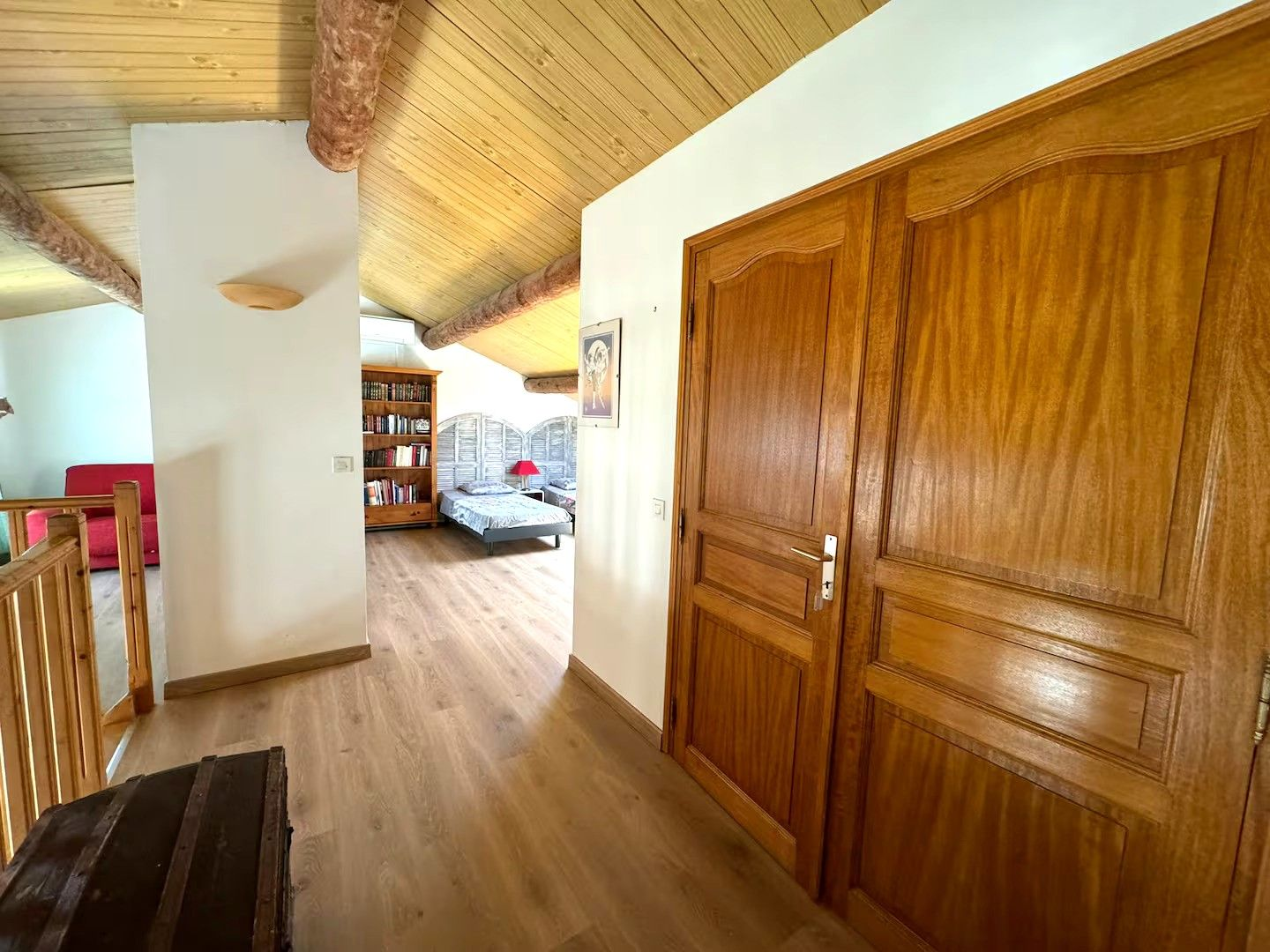 Appartement de type T4 en duplex sur une propriété privée L33 - Miniature 8