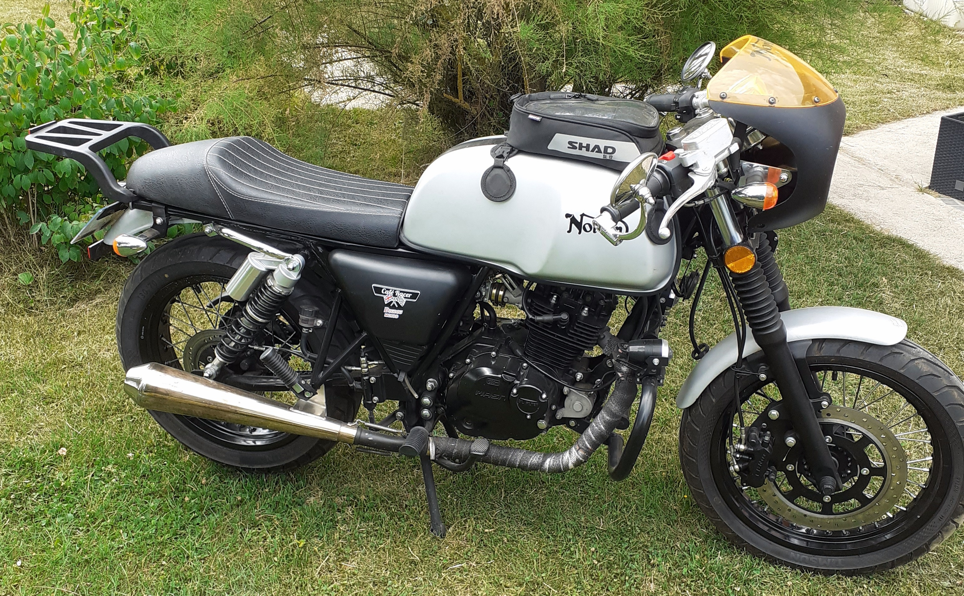 Moto Masch 125 café racer
