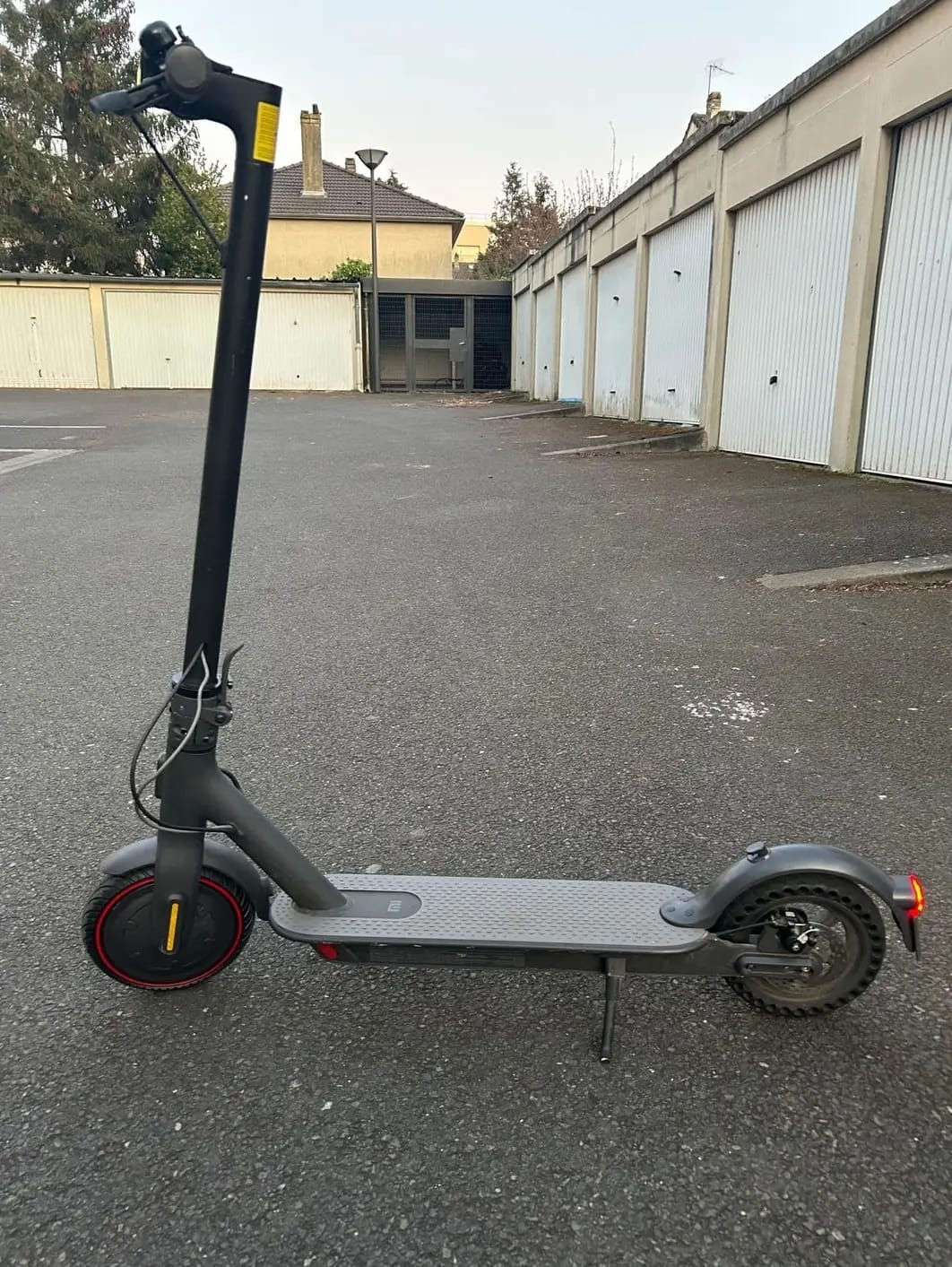 Trottinette électrique Xiaomi essentiel