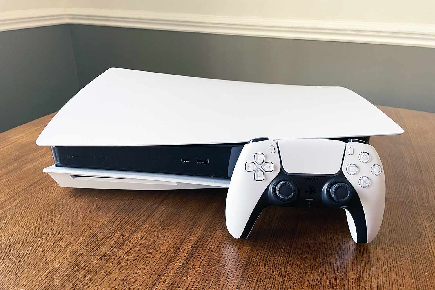 SONY PLAYSTATION 5 PS5 STANDARD