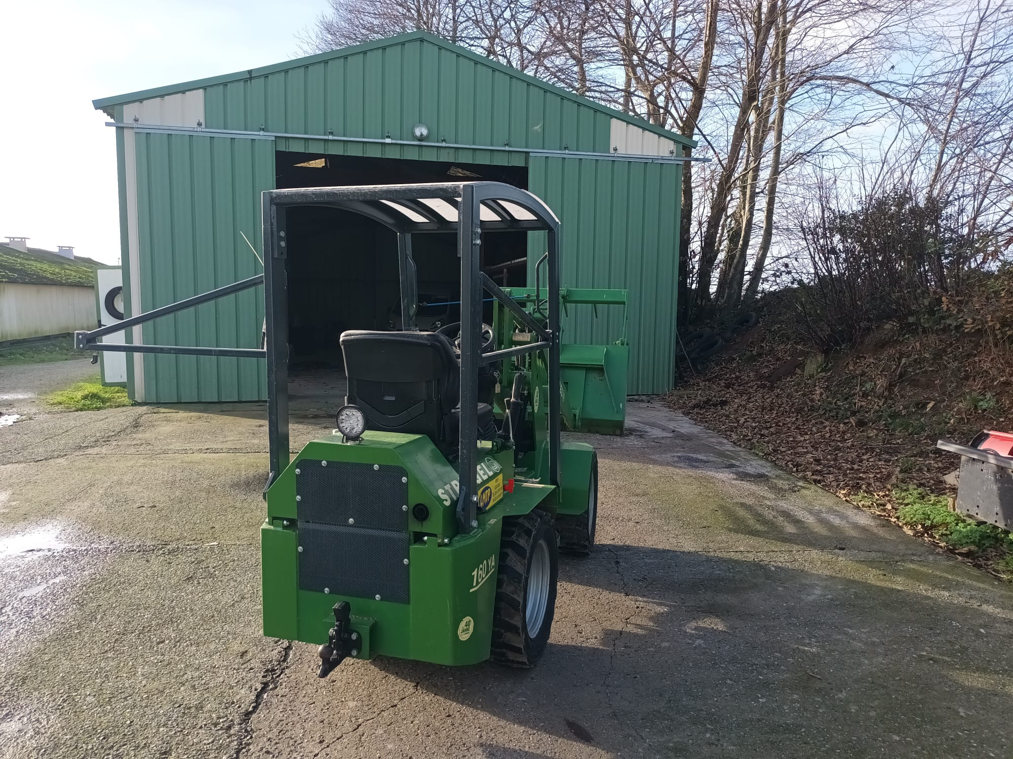 Vends Valel de ferme marque striegel 160YA