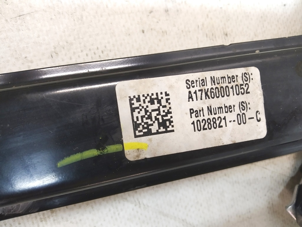 Lève-vitre arrière droit sans servo Tesla modèle X 1028821-00-F