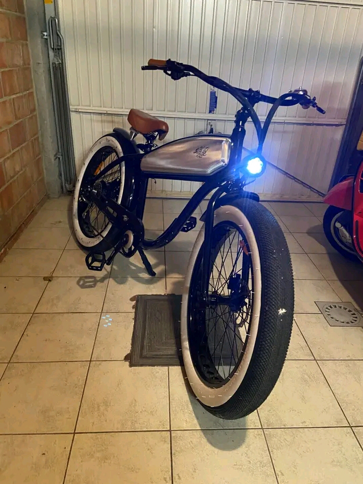 Vélo électrique neuf