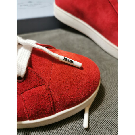 BASKETS Prada  38  - État neuf