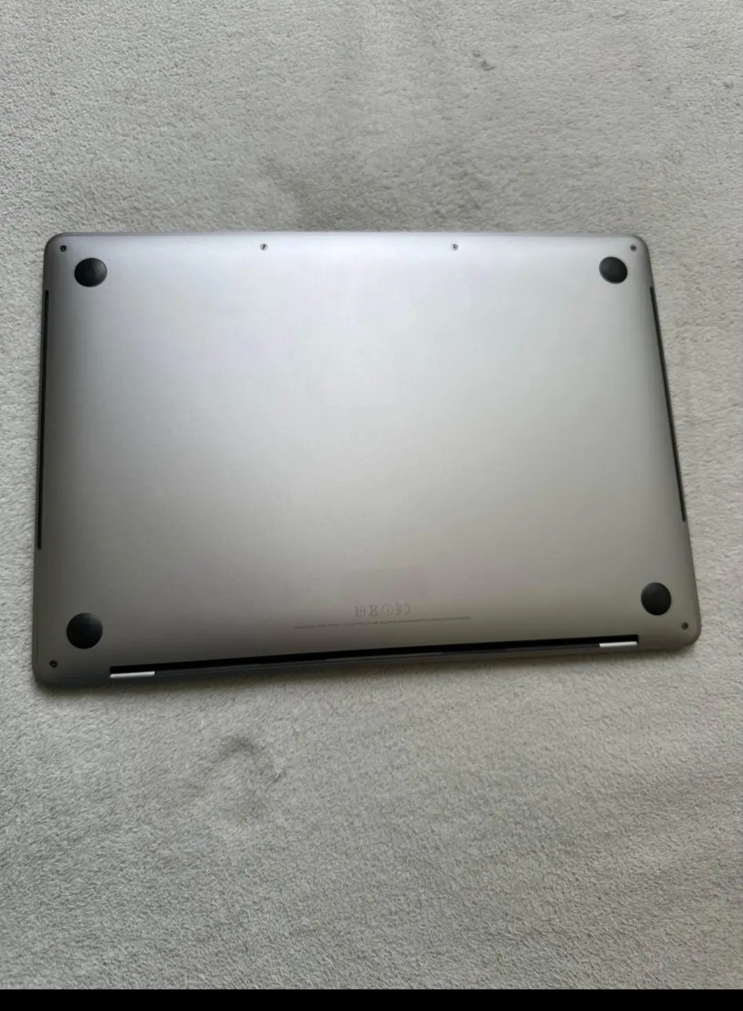 Vente de mon PC MacBook pro comme neuf - Miniature 4
