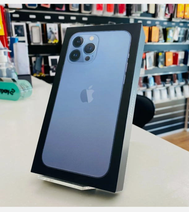 Iphone  13 pro max unlocked - Miniature 3