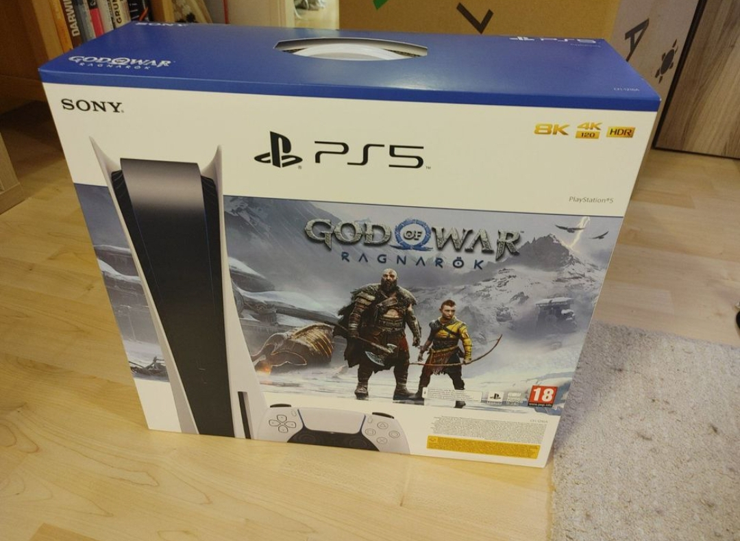 Playstation 5 + God of War 2 OVP mit 2J Garantie