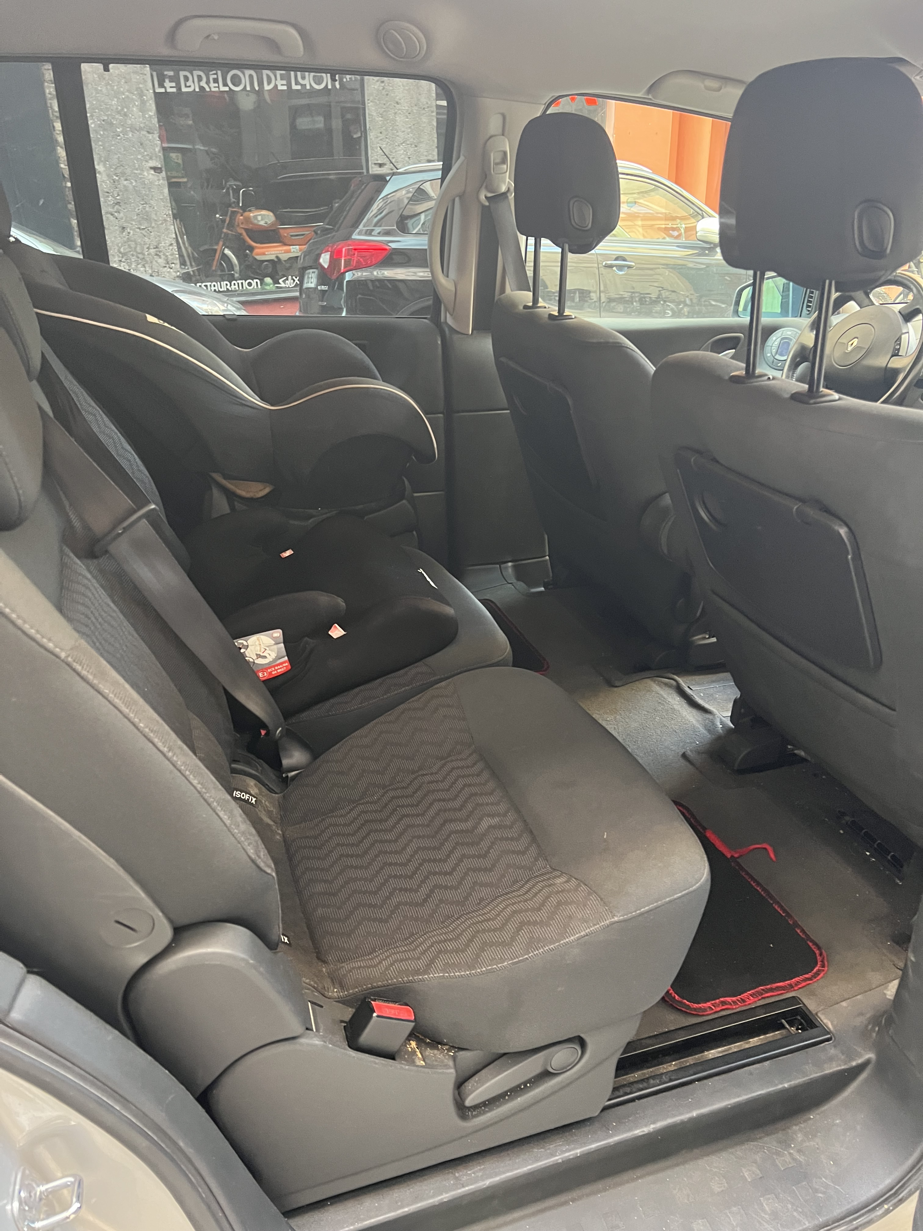 Renault Espace 7 place - Miniature 4