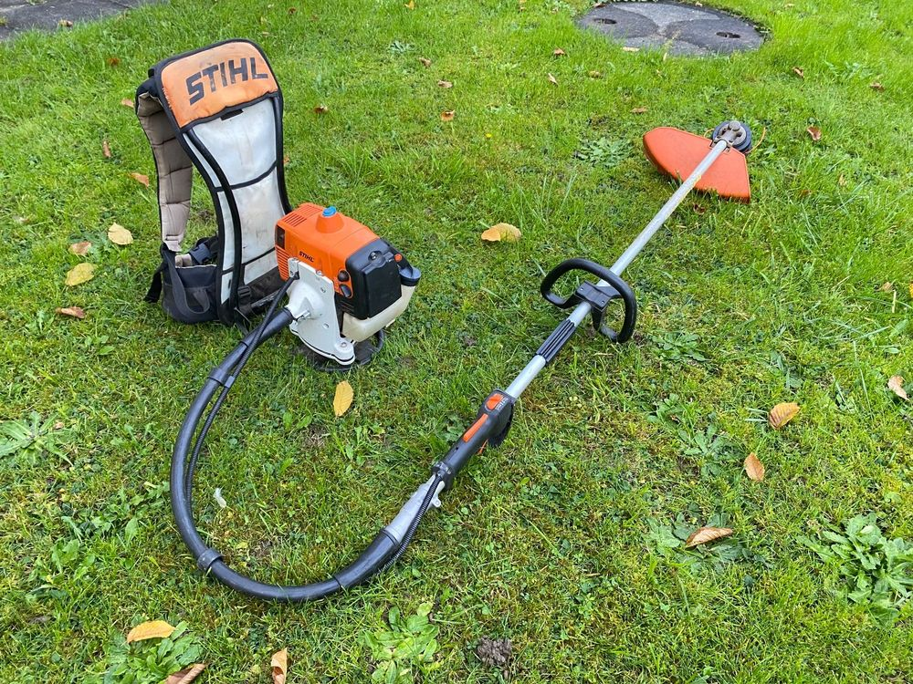 Tondeuse à gazon arrière professionnelle STIHL FR 450, en bon état