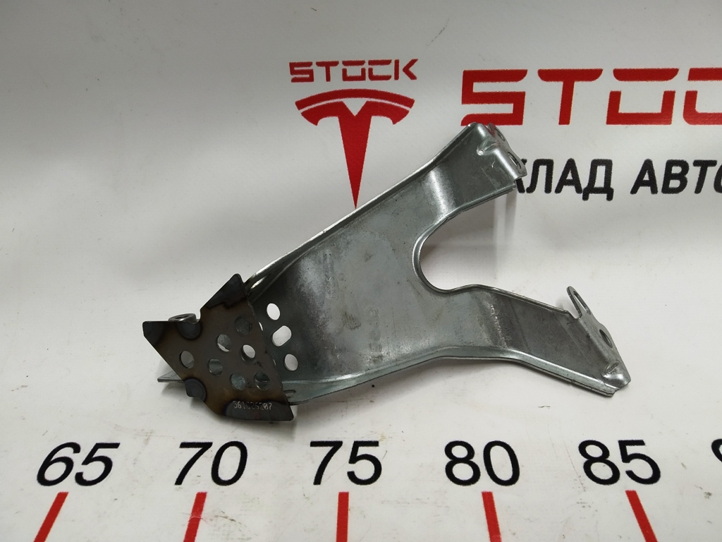 Support de montage d'écran droit Tesla modèle 3, modèle Y 1082314D