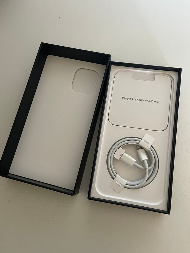 IPhone 12 pro Max - Miniature 3