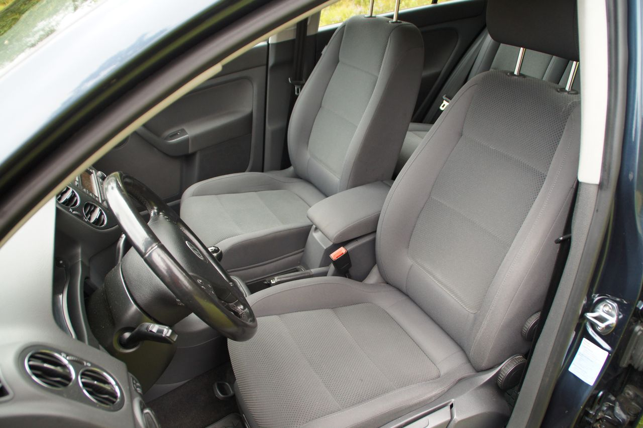 Volkswagen golf - Photo 1