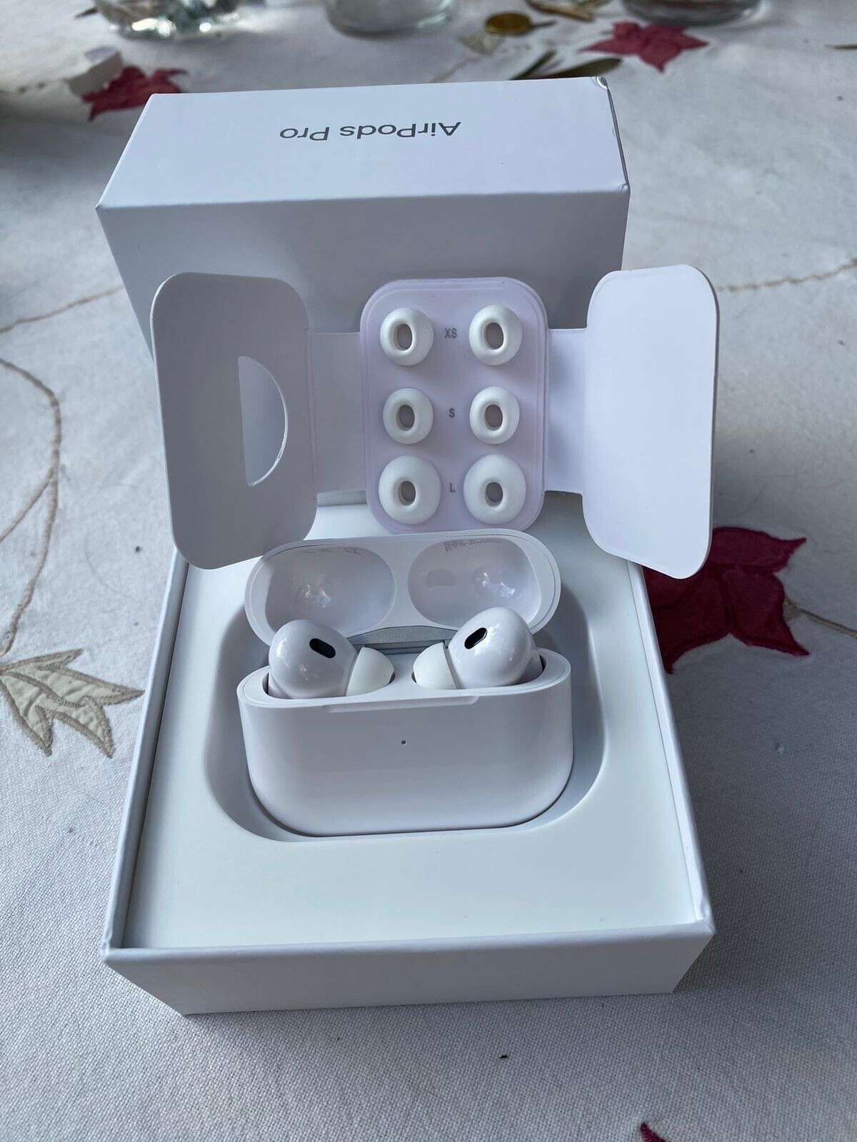 AirPods Pro 2 état neuf - Miniature 5