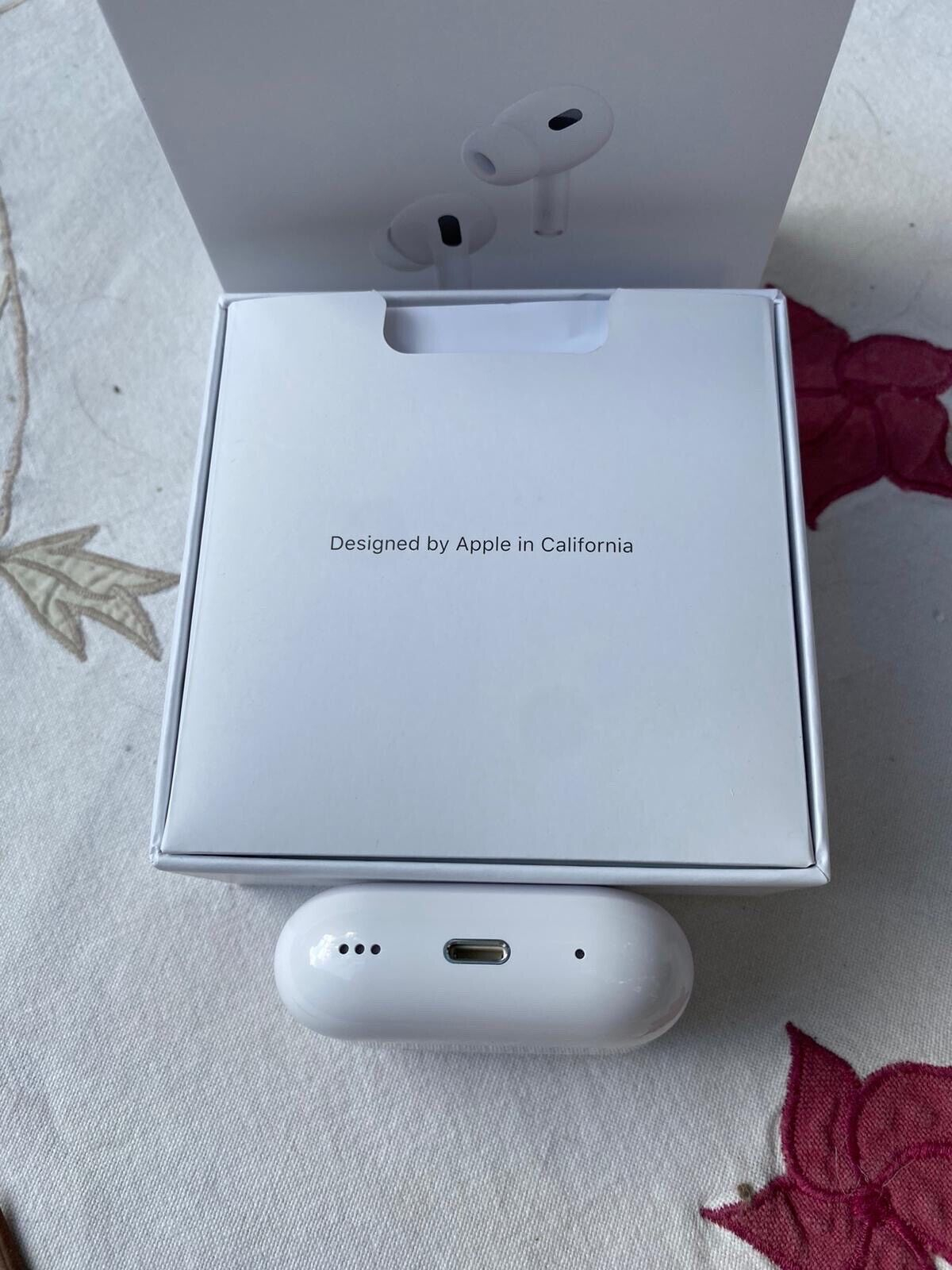 AirPods Pro 2 état neuf - Photo 1