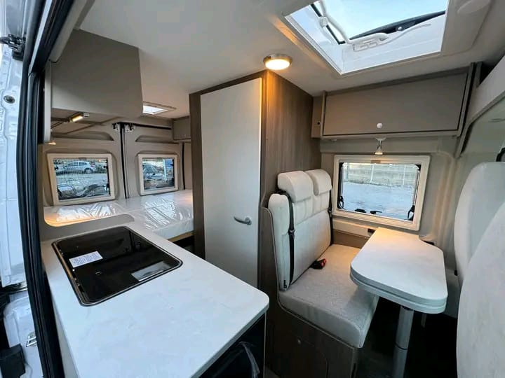 Je dispose la vente de mon camping car